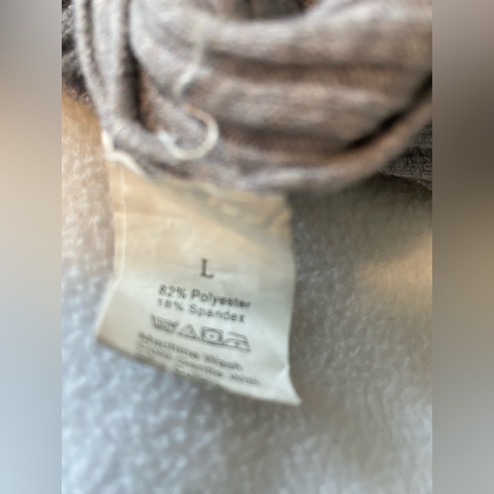 Gray TurtleNeck | Color: Gray | Size: Large | - Picture 6 of 6